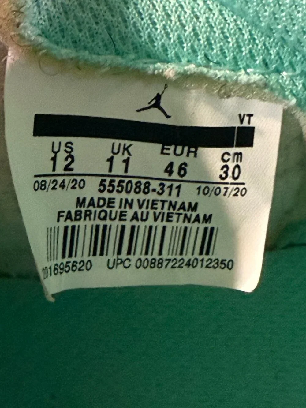 Nike Air Jordan 1 Retro OG High Turbo Green Mens Size 12 (555088-311) RARE